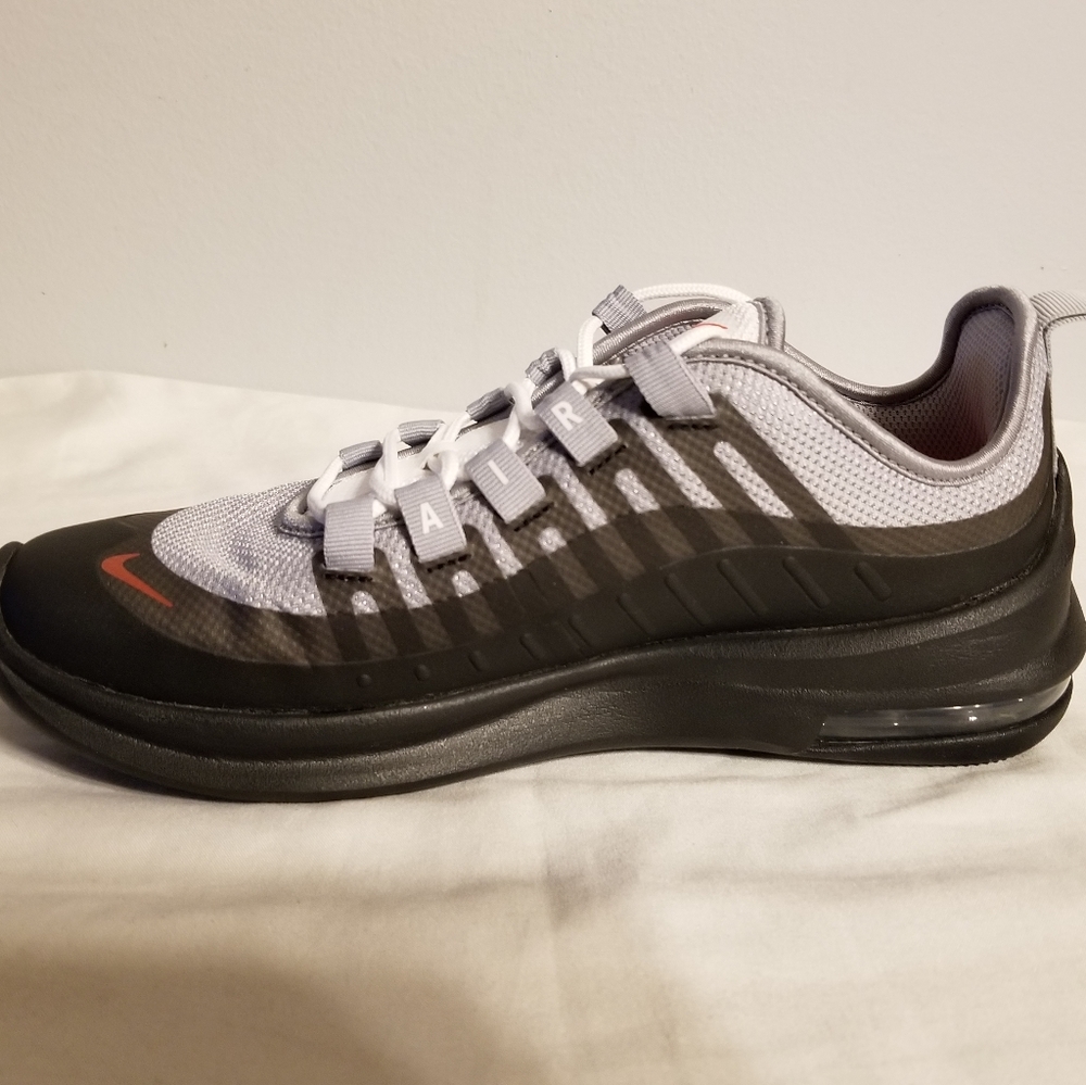 🌲NWOT NIKE Air Max Axis Sneakers - Picture 5 of 12